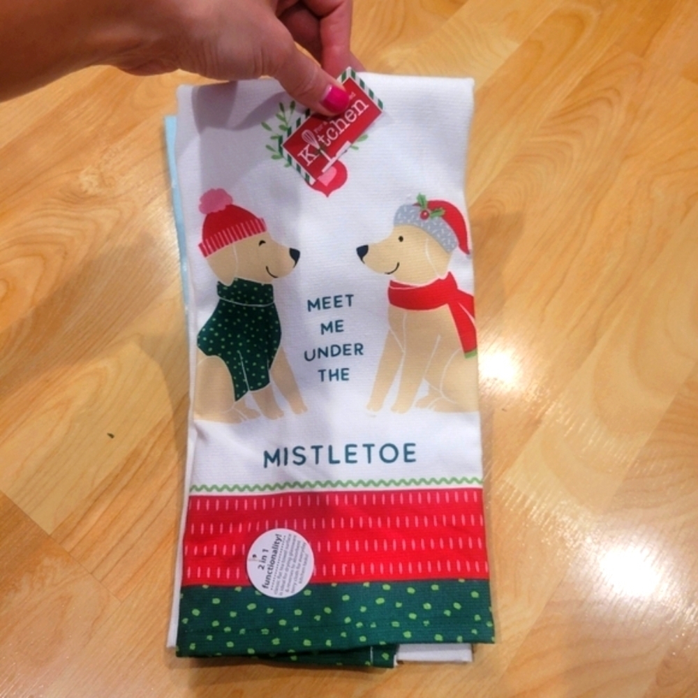 Holiday Kitchen Towel Bundle Yellow Lab New - Picture 6 of 8